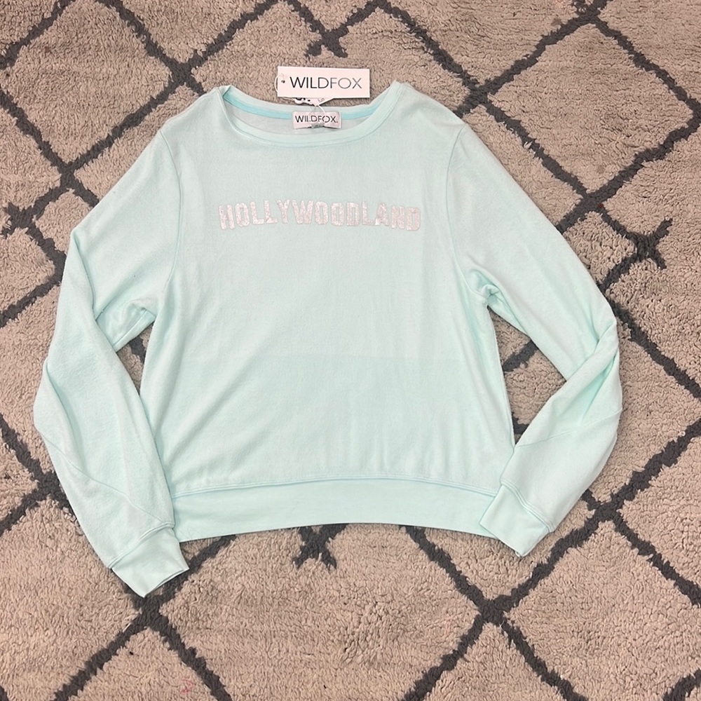 WILDFOX - long sleeve sweater - NEW!